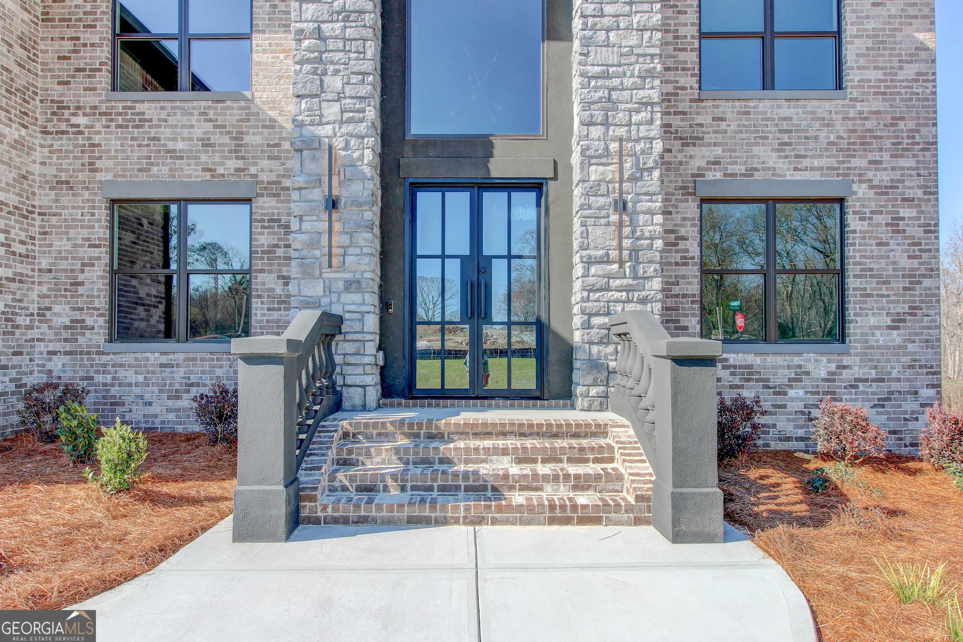 3055 Reserve Court SW photo 3